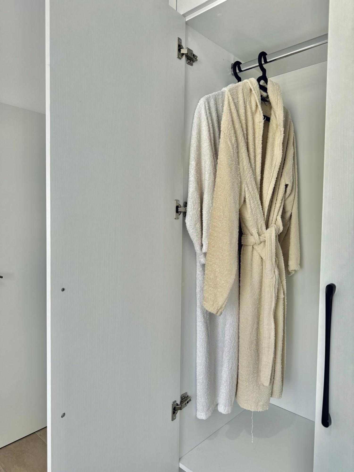 Prestige Apartament Sea View ドゥラス エクステリア 写真