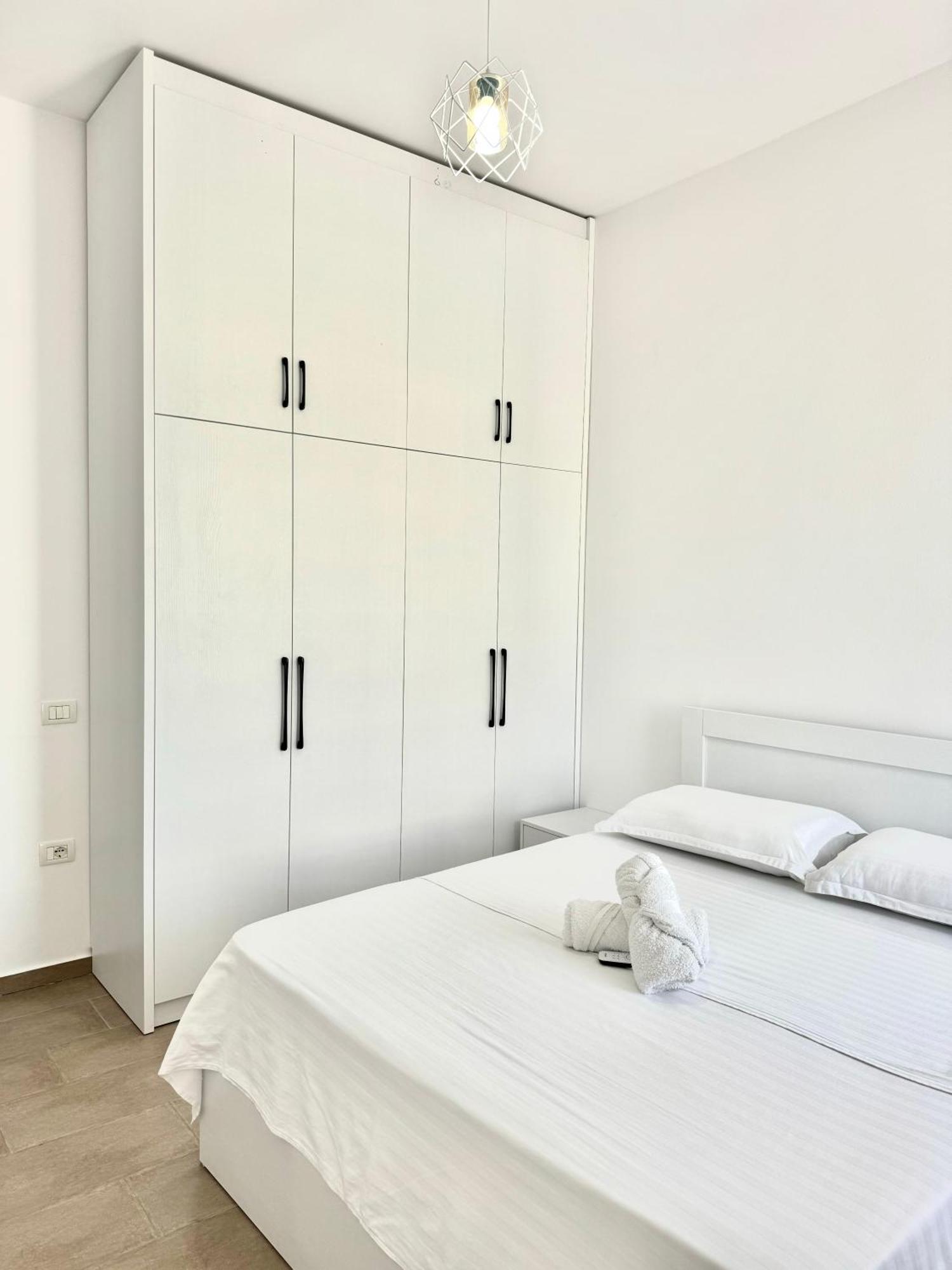 Prestige Apartament Sea View ドゥラス エクステリア 写真